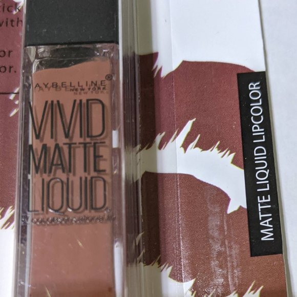 Maybelline Vivid Matte Liquid Lipcolor - Picture 2 of 3